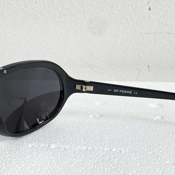 GIANFRANCO FERRE SUNGLASSES Y2K - Picture 4 of 15